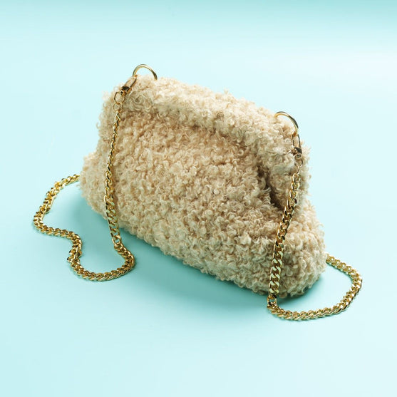 

Chloe - Pochette
5