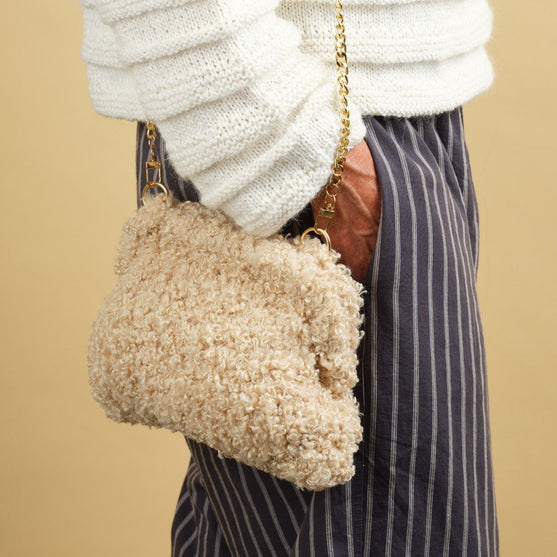 

Chloe - Pochette
4
