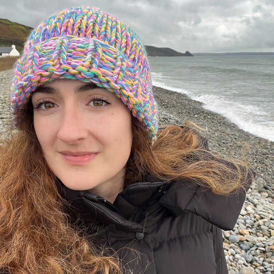 

Monster Hat - Beanie
3