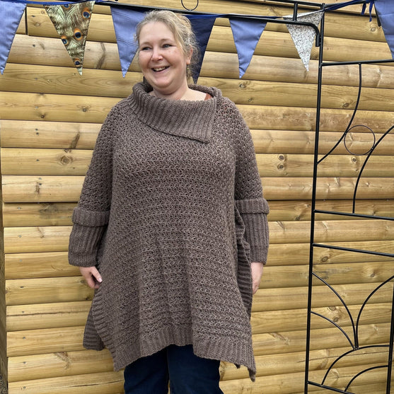 

Cosy Cocoon - Poncho
3