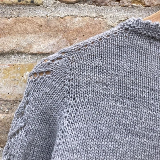 

Tulip - Cardigan
9