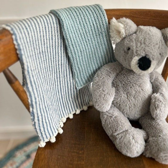 

Candy Stripes - Bavoir
5