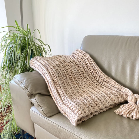 

Hedonic - Blanket
3