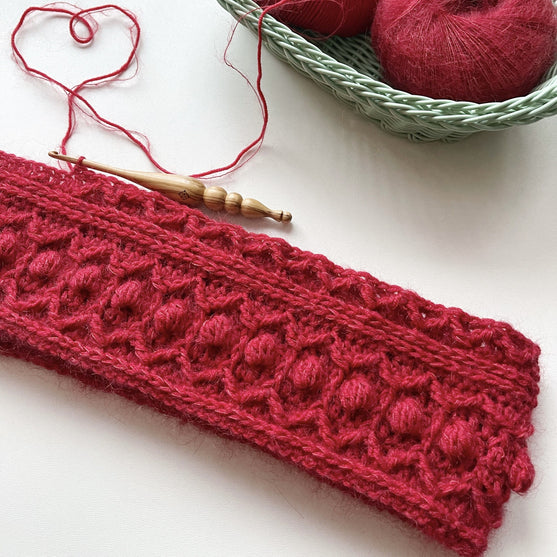 

Mathom - Infinity Scarf
4