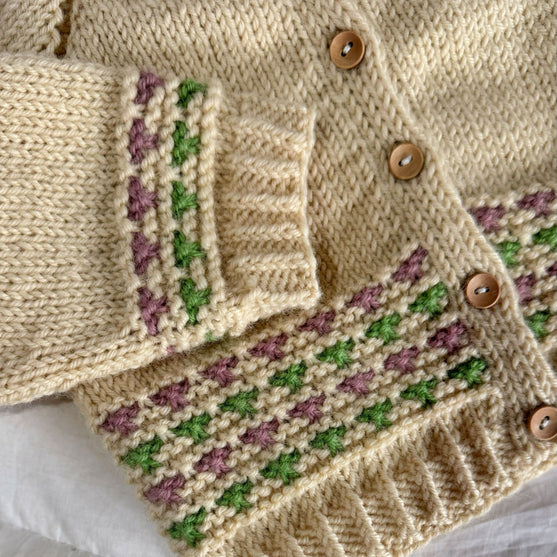 

Romi - Children’s Cardigan
5