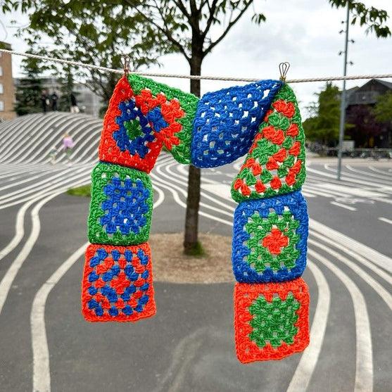 

Picasso - Children’s Scarf
2