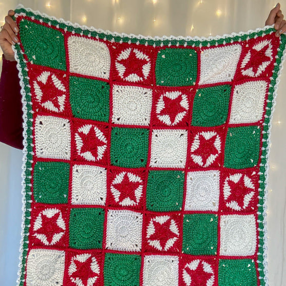 

Christmas Star - Blanket
4
