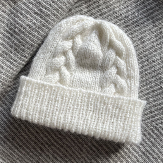 

Aviaja – Hat
2