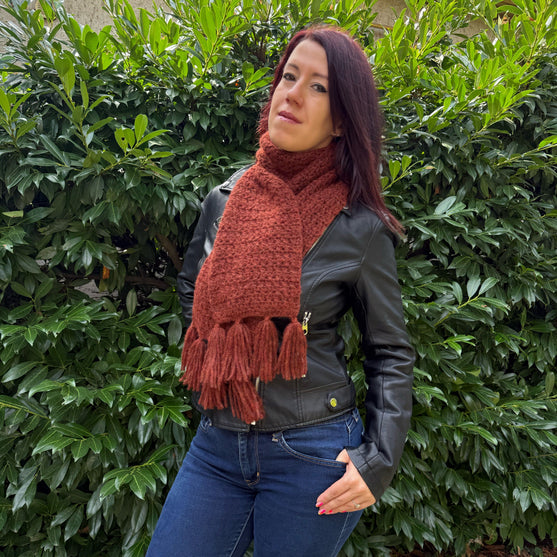 

Aira - Scarf
1