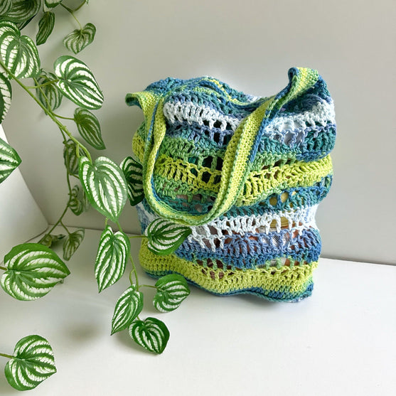 

Delicate Waves - Market Bag
5