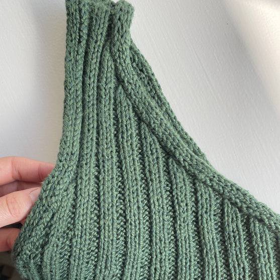 

Easy One Shoulder Top - Top asymétrique
4