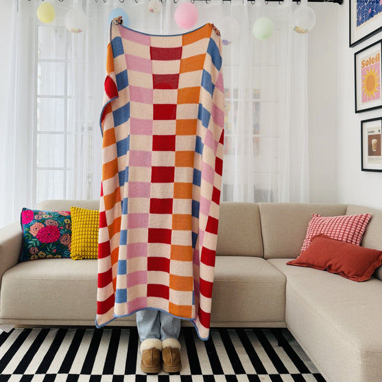 

Hilma - Blanket
2
