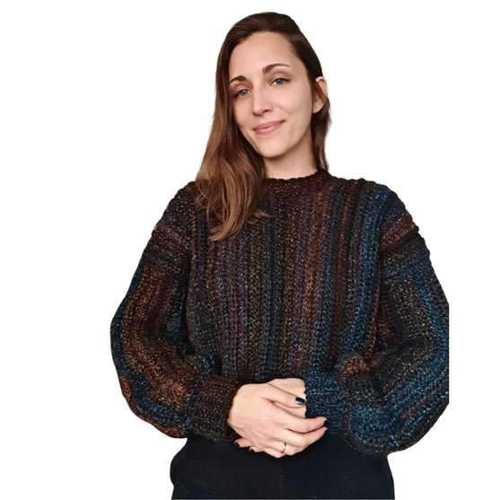 

City Stroll - Sweater
2