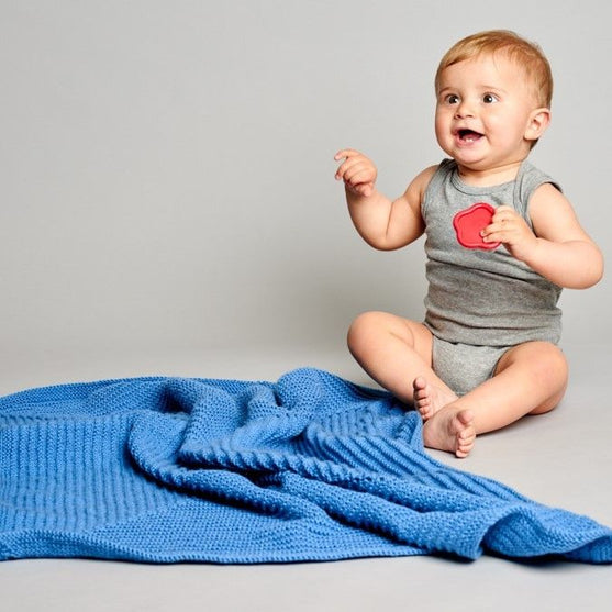 

Clover Baby Blanket
2