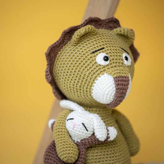 

Lennon the Lion
1