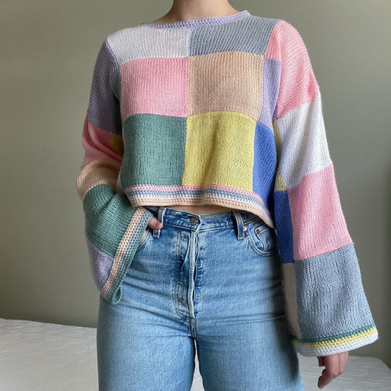 

Iris - Sweater
1