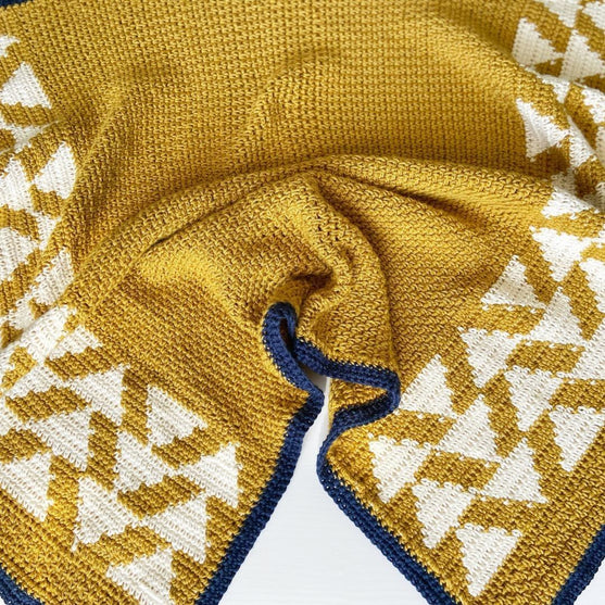 

Morven - Blanket
3