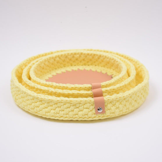 

Plateaux de décoration avec fond rond en cuir – Pâques
2