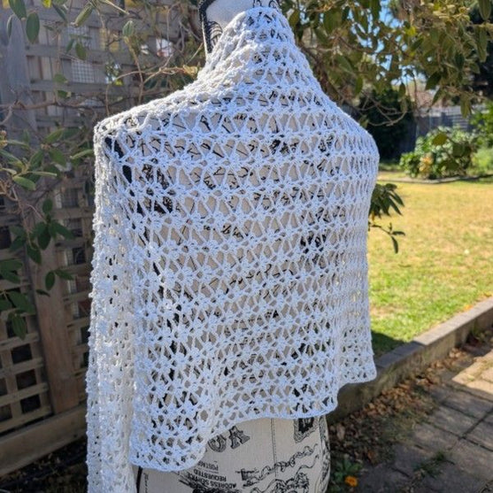 

Trinity - Shawl
2