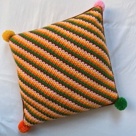 

Sik Sak - Pillow
3