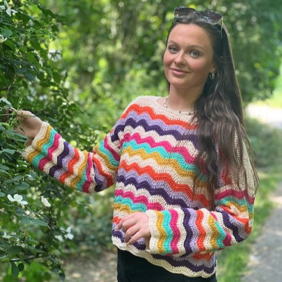 

Dancing on the Waves - Sweater
1