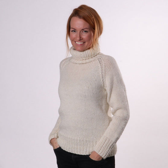

Gertrud Sweater
1