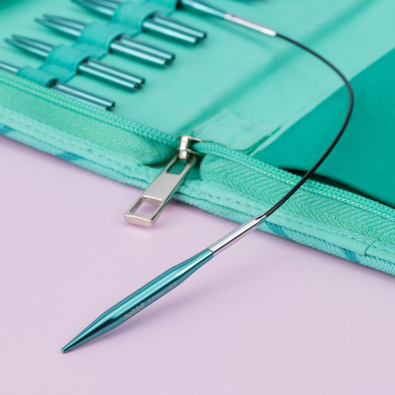 

Stellar Mini Interchangeable Circular Needle Set - Emerald - Hobbii
5