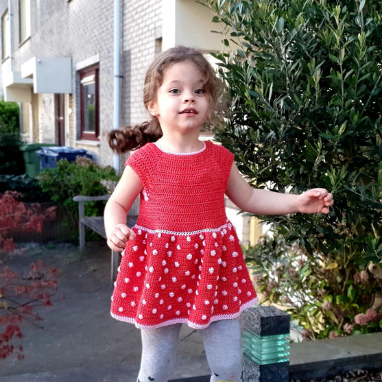 

Robe Strawberry
4