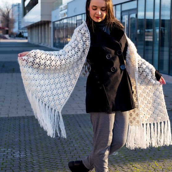 

Subnivean - Shawl
4