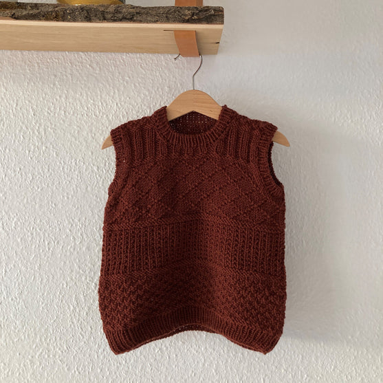 

Tiny Structure - Children’s Vest
1