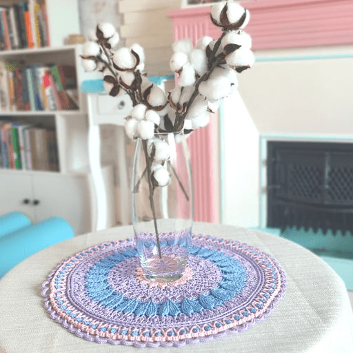 Gwendolyne - Doily