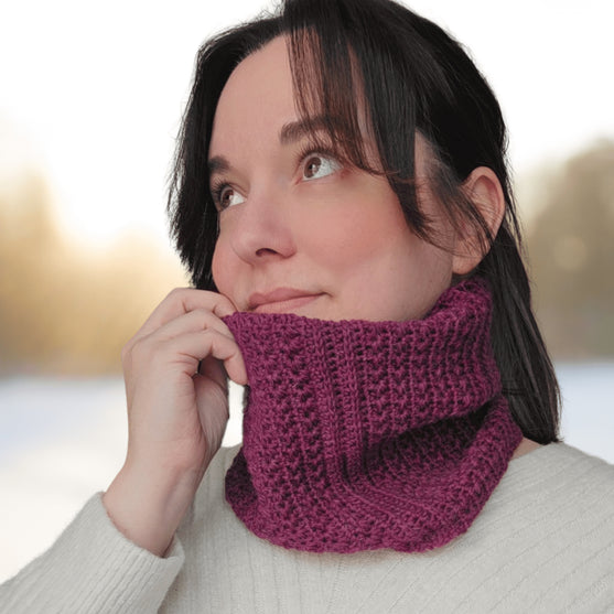 

Winterberry Stars - Cowl
2